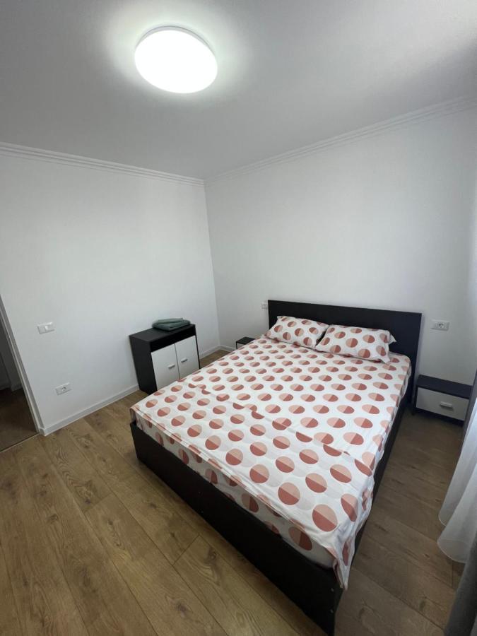 Sunny Apartment Center Сучава Екстер'єр фото